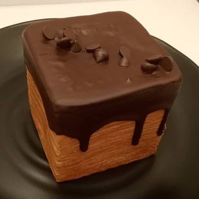 Croissant - Chocolate Cube