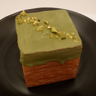 Croissant - Pistachio Cube